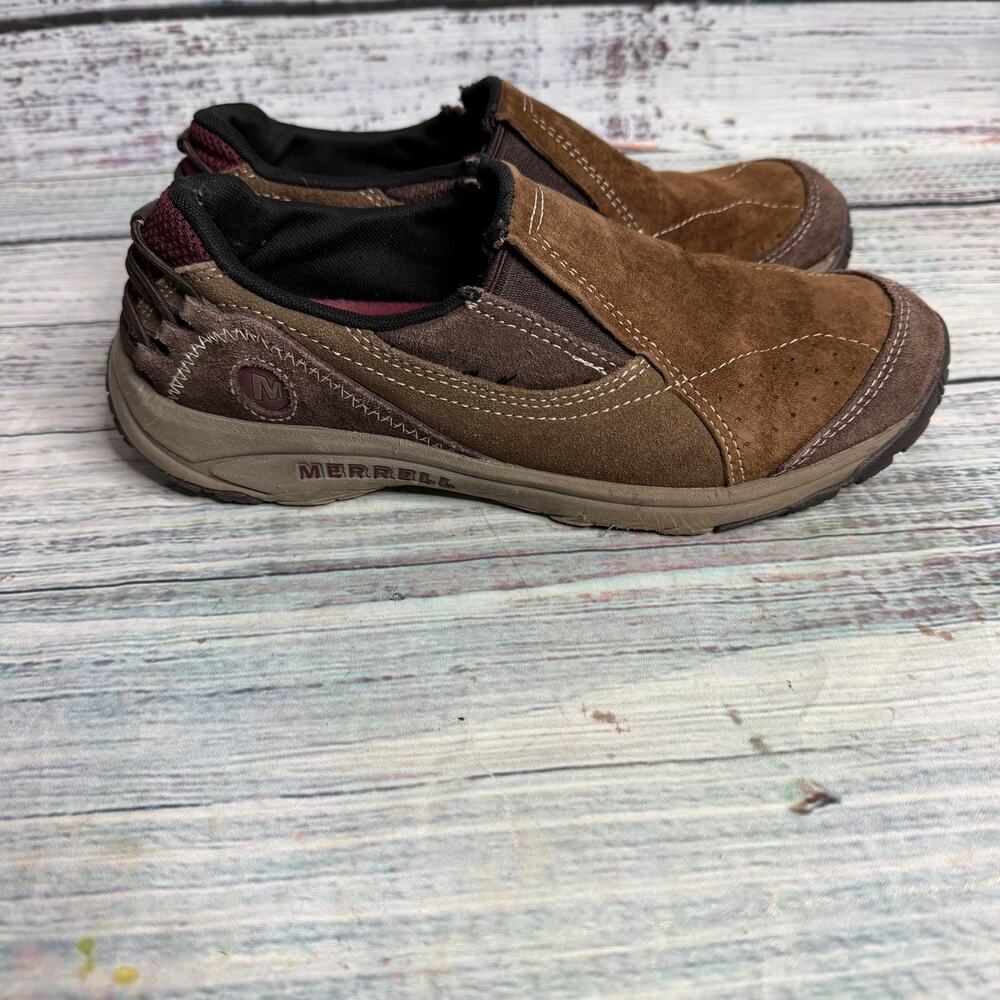 Sleek, Outdoorsy Merrell Brown Slip-On Suede Sneakers with Reddish-purple Accent